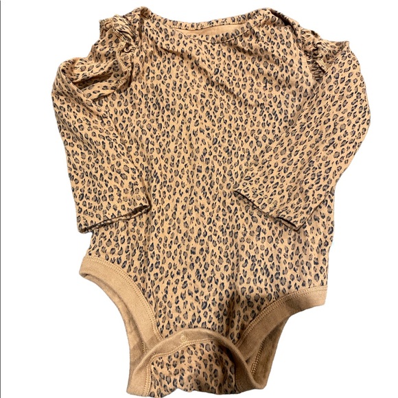 Baby Gap Leopard onesie - Picture 1 of 1